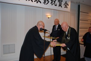 住職勤続表彰式（一番右）　昨年１１月